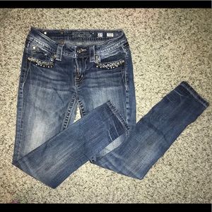 Miss Me skinny jeans